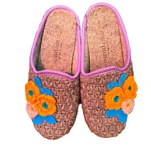 Sundance catalog Poesie Slippers in Gray wool scuffs size 39